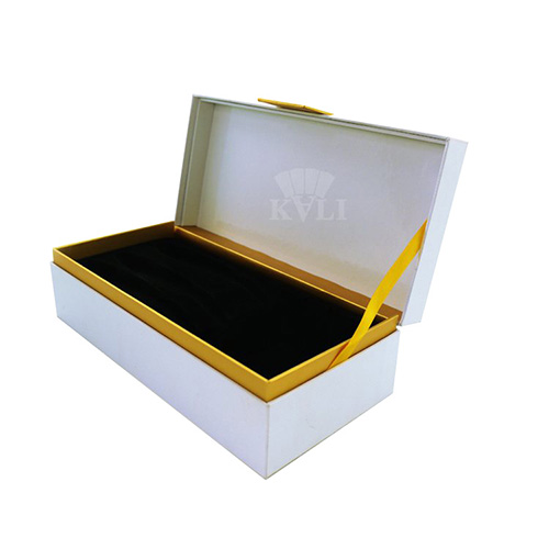 White luxury cosmetic box