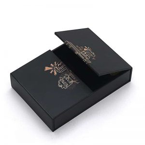 Paper Magnetic Cloth Packaging Box