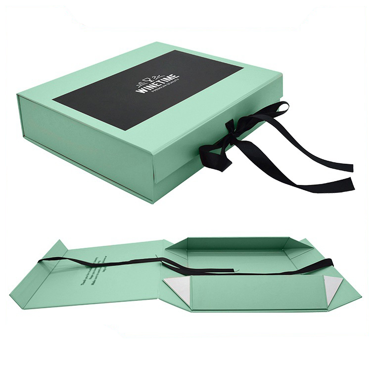 Magnetic Closure Box With Ribbon