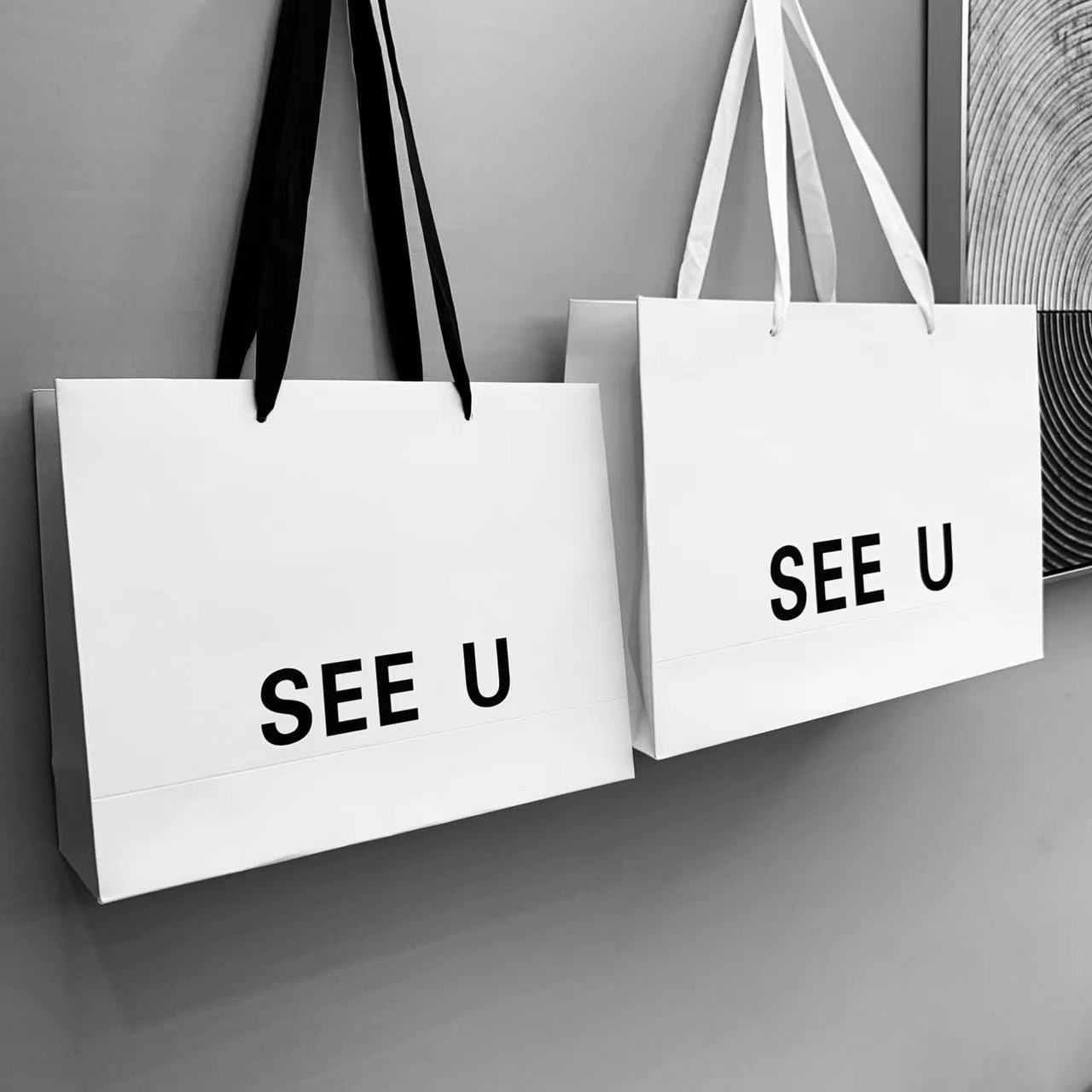 Custom Printed Gloss Clothing Shopping Bags