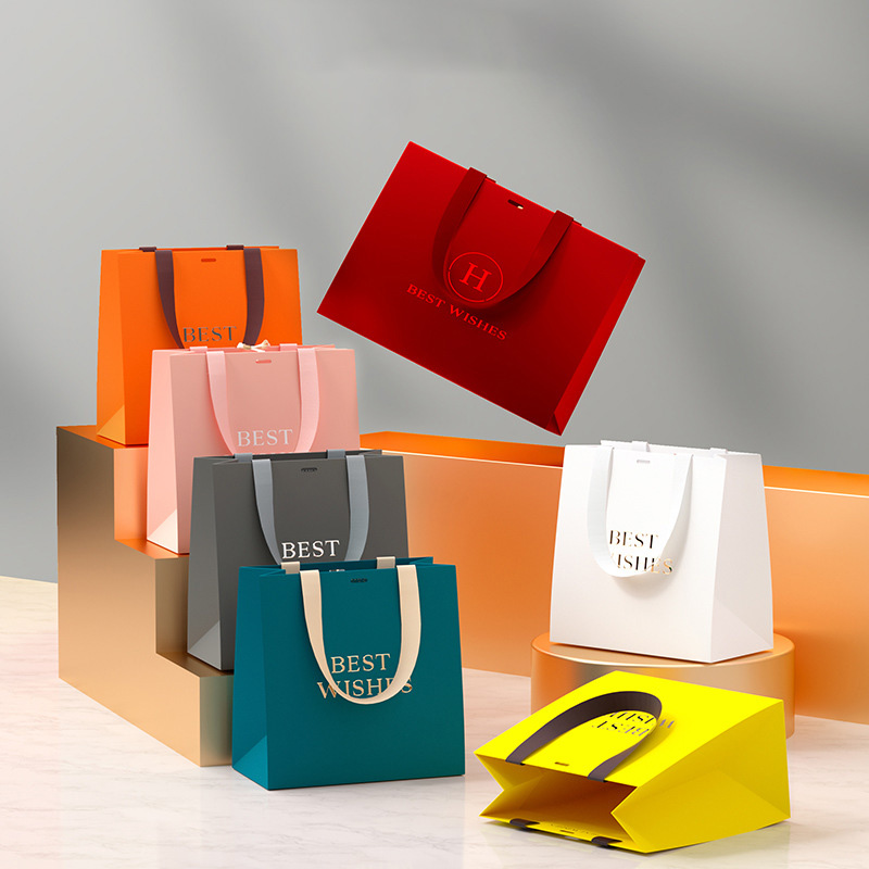 Custom Paper Bag Weight Guide | Choose Right Paper Bags for Your Business?