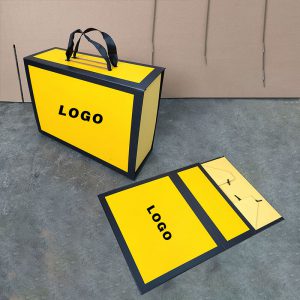 Luxury Branded Fold Box With Handle