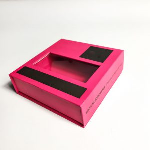 Boîte de rangement pour perruque à fenêtre magnétique