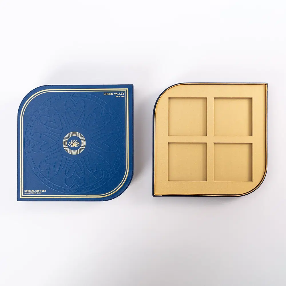 Special Shaped Lid Base Chocolate Gift Box