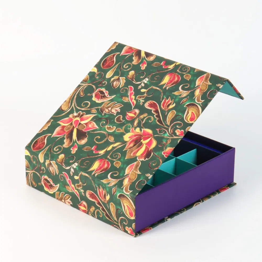 Abric Style Magnetic Dates Packaging Box
