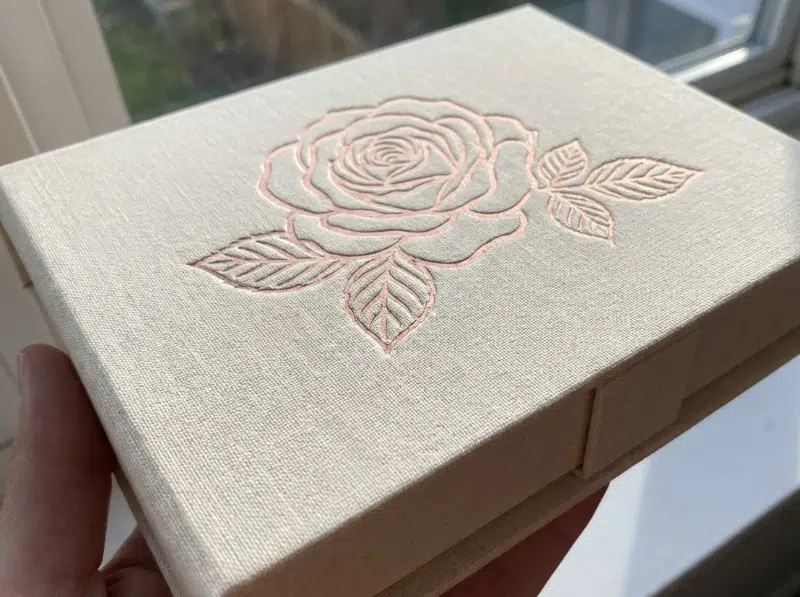 Customization Options for Booklet Boxes