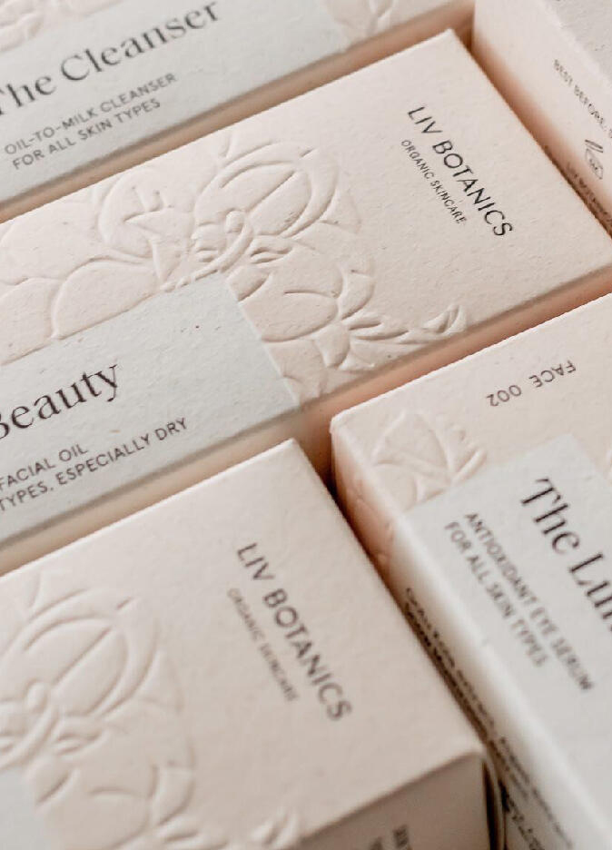 Embossed Perfume Box Detail